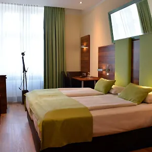 Arthotel 3* Münih