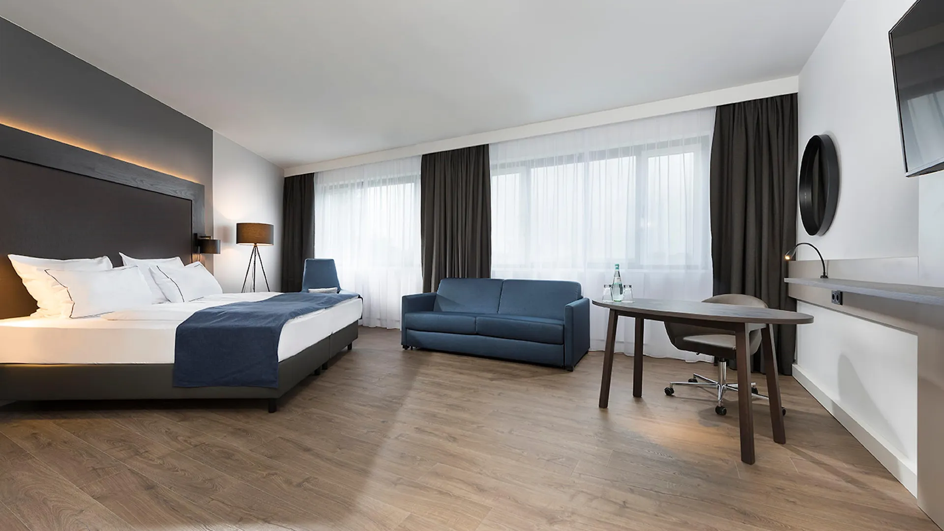 Otel Holiday Inn Berlin City-West By Ihg