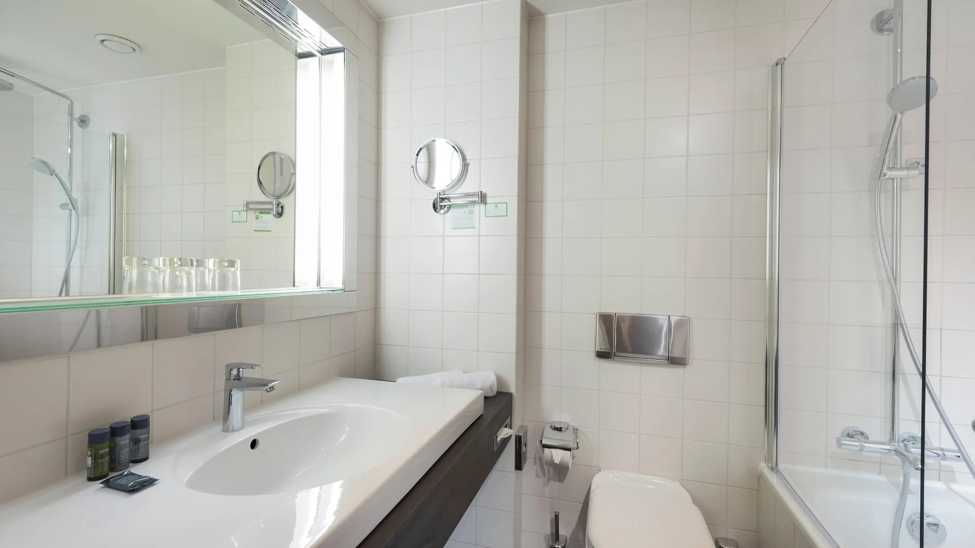 Holiday Inn Berlin City-West By Ihg Otel